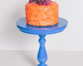 blue cake stand // six and three quarter inch