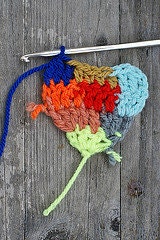 set of 6 postcards crochet heart with waved edges