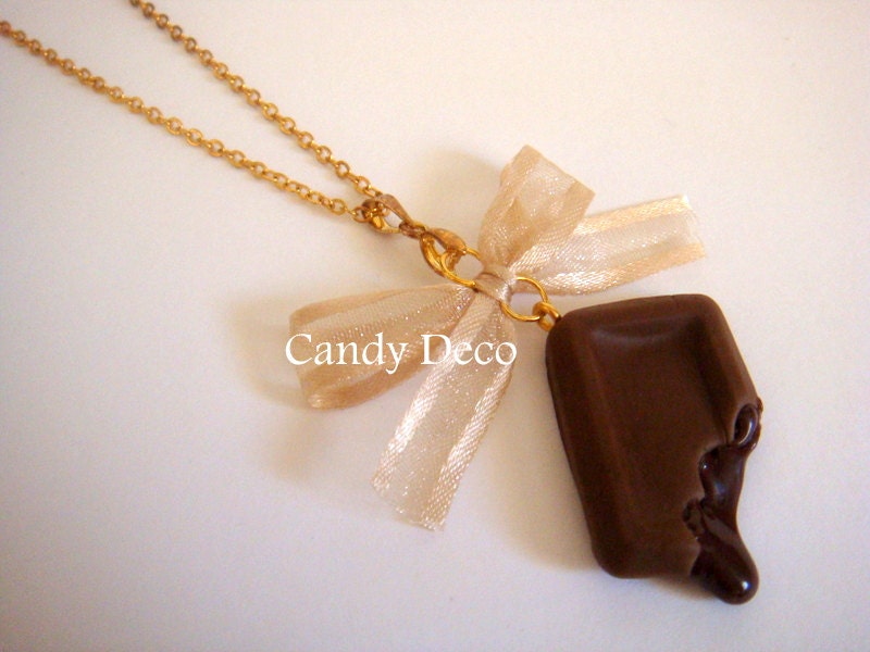 Melting Chocolate Necklace