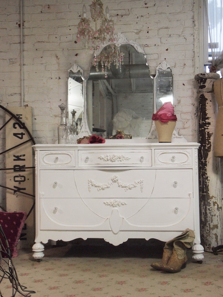 Painted Cottage Chic Shabby White French Dresser with Tiara Mirror DR96