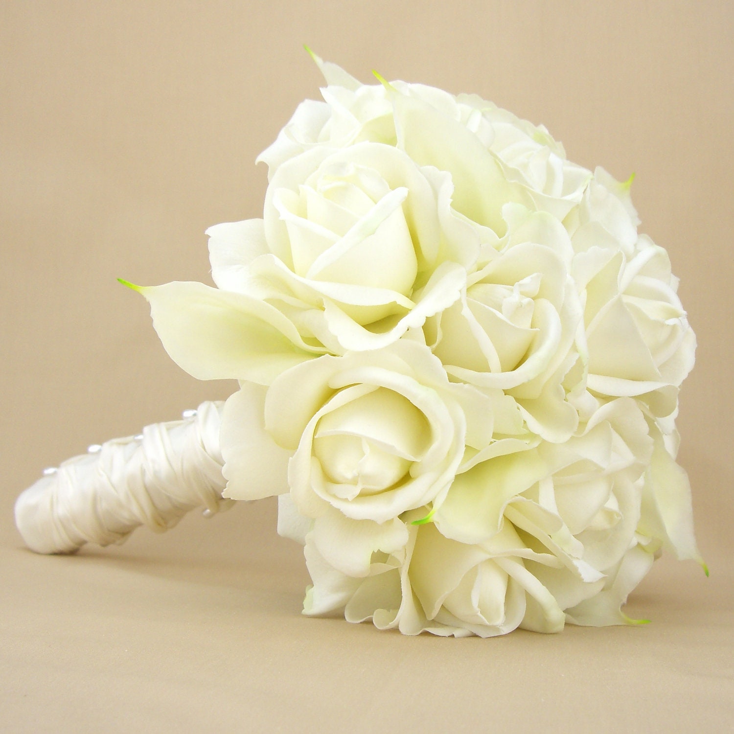 White Bridal Bouquet Roses Calla Lilies Real Touch Silk Wedding Flowers