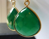 Emerald Green Onyx Gold Earrings - Bezel Set - Celebrity Style......LIMITED EDITION - bijouxbydesif