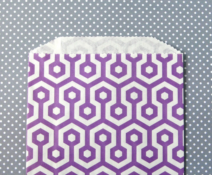 Purple Honeycomb Goody Bags / Favor Bags / Treat Bags (20) - 5 x 7.5 inches Il_570xn