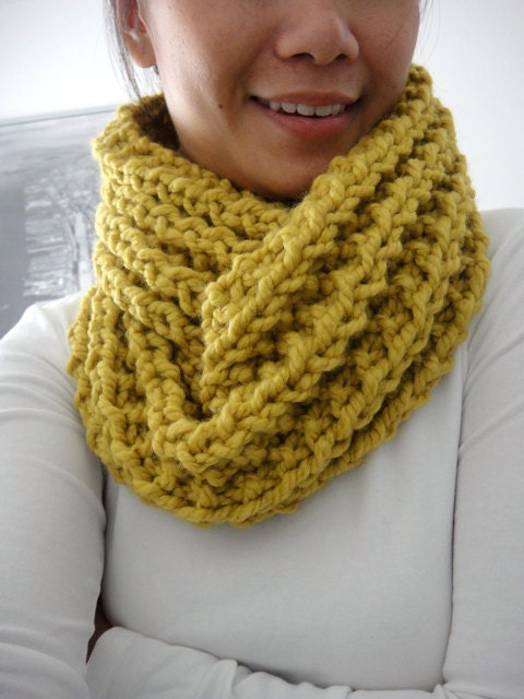 Cameron Chunky Infinity Ribbed Scarf Cowl, Citron Yellow