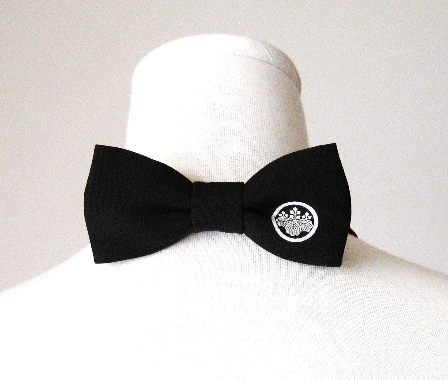Men's bow tie made with vintage formal black KIMONO silk crape KAMON family crest black and white fits 15 -20inch made to order