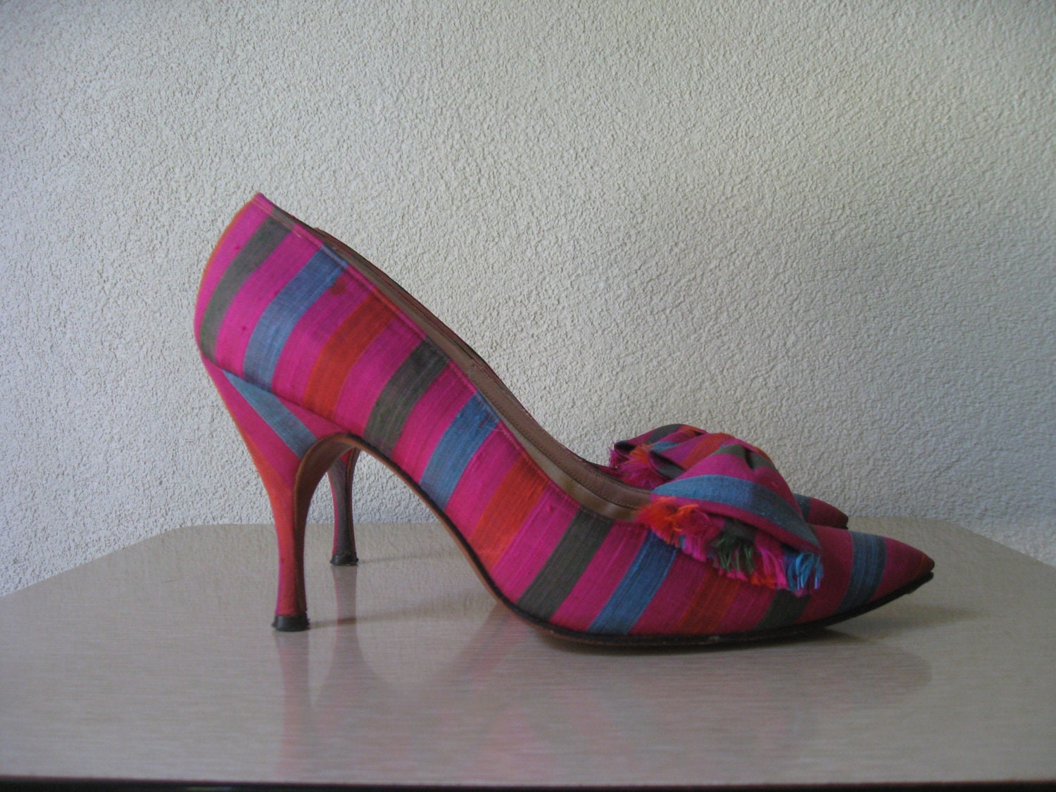 vintage 1950s to 1960s heels / herbert levine designer silk multi-color stripe large bow fringe