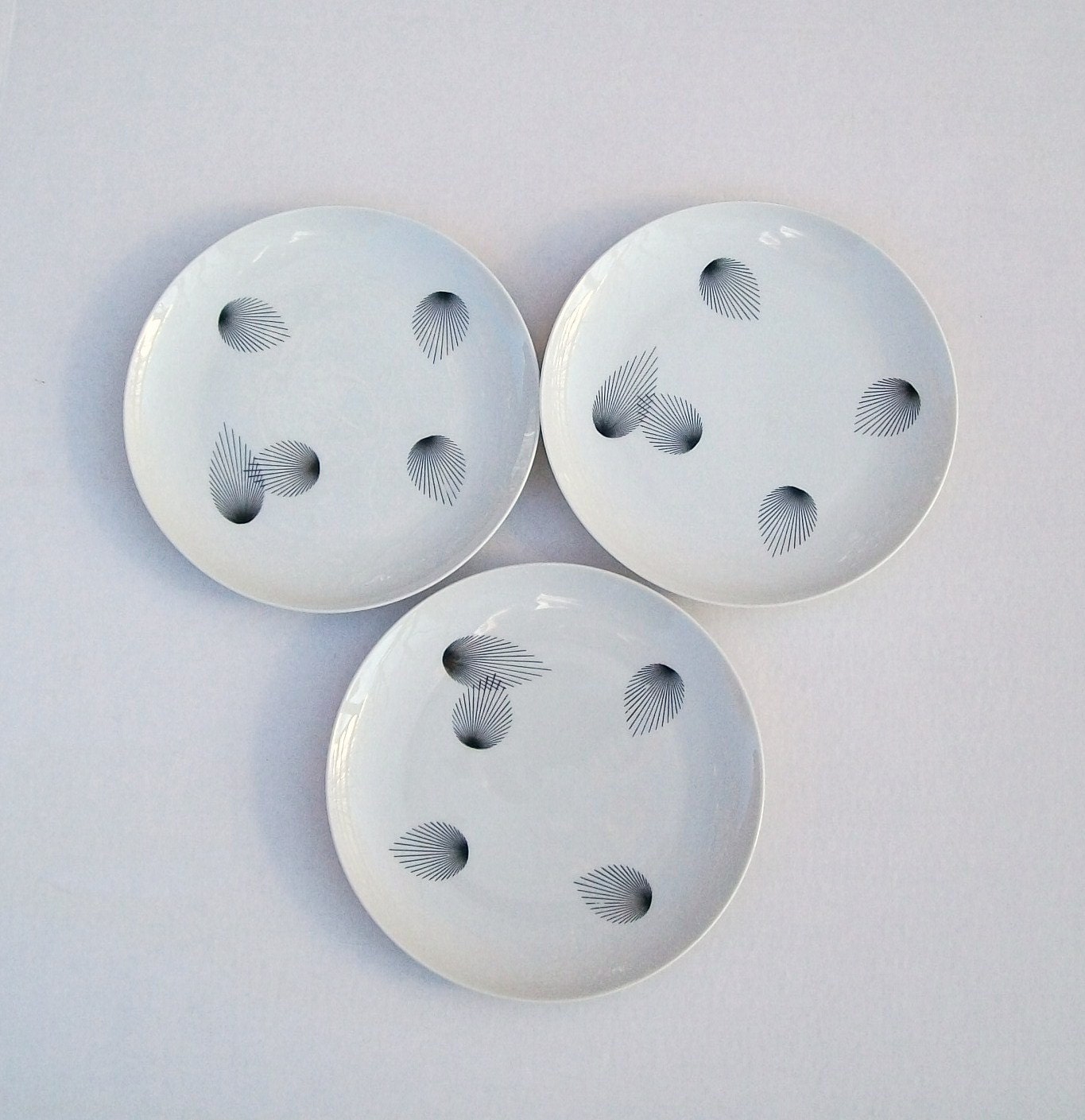 Vintage Modernist China Plates White Alpine German Grey Feather Set of 3