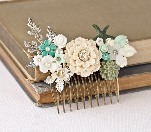 OOAK Wedding Hair Comb Bridal Hair Accessories, SeaGlass Mint Green Beach Wedding, Bridal Hair Accessory, Summer Something Old Vintage Blue