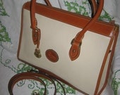 Vintage Dooney Bourke AWL Zip Top Case Shoulder Satchel Style Handbag Cream Tan Trim Preppy Chic Traditional Style Spring/Summer Wear