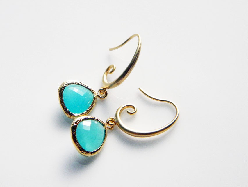 Hannah aqua and gold mod earrings, bridesmaids, weddings, gifts
