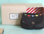 Colored bunting purse