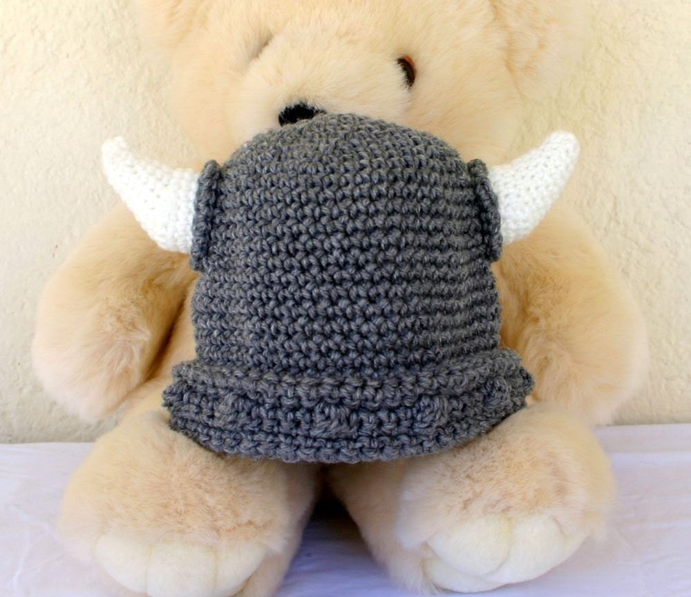 Viking baby hat 12-36 month gray white boy beanie photography prop cap horns braided Norse costume accessory infant grey soft helmet
