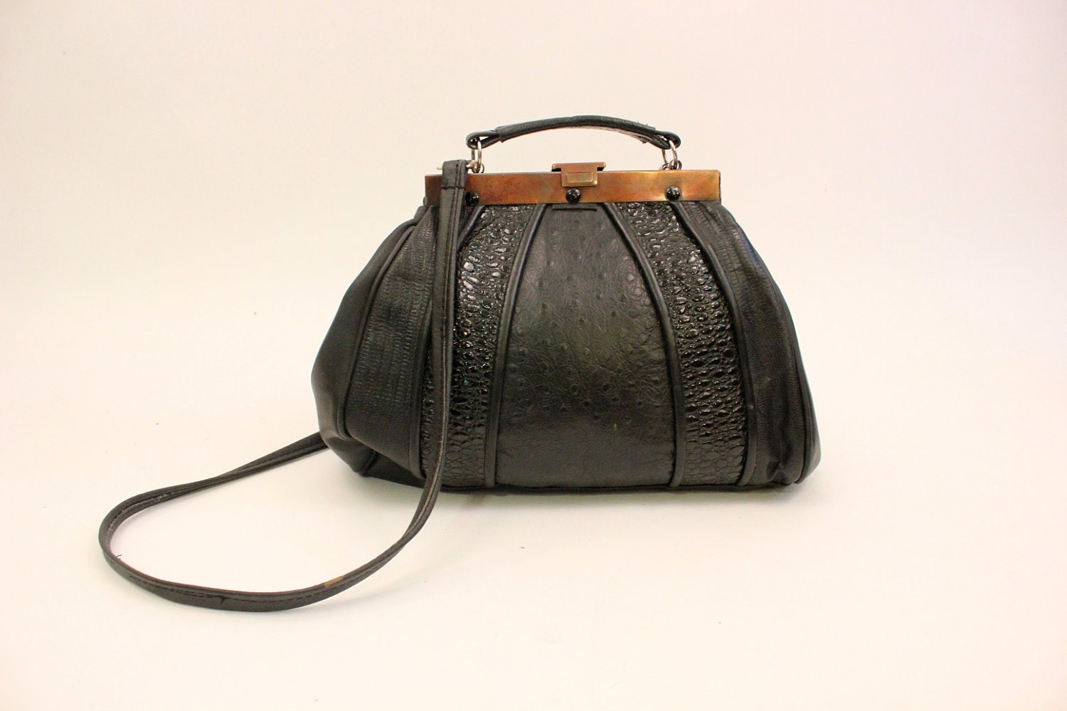 CURIO 80s Black Faux Leather Copper Clasp Doctors Bag Purse