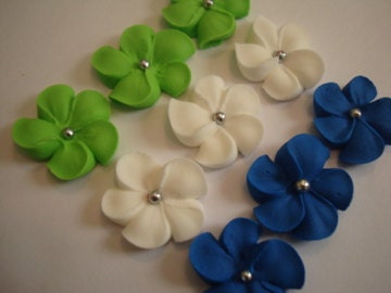 Royal Icing Flowers w/ silver sugar balls for Cake Decorating Lot of 100 Il_170x135