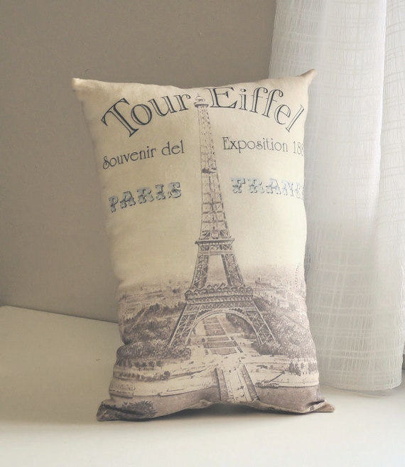 Tour Eiffel Pillow
