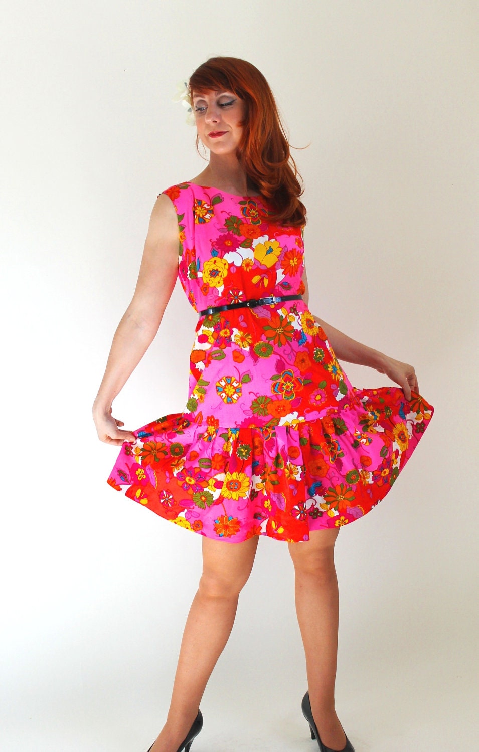 Sale - Vintage 1960s Floral Mod Dress. Bright Pink Orange Yellow. Summer. Fall. Back To School. Mad Men Fashion. Weddings. Size Large