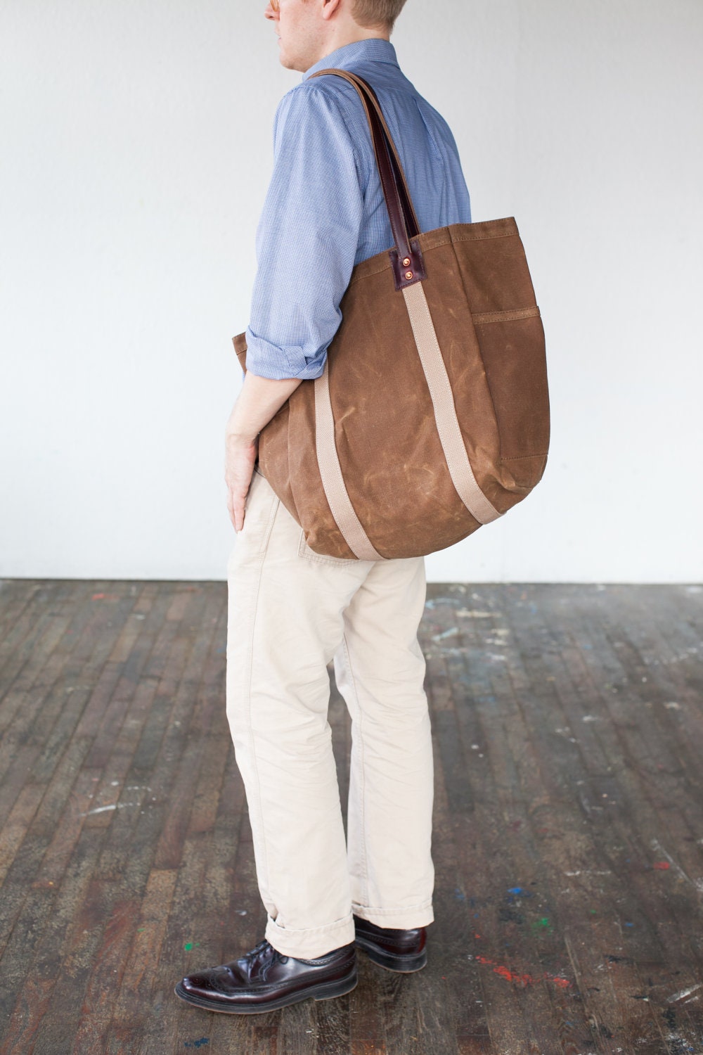 No. 105 Utility Tote in Olive Waxed Canvas, Charcoal Webbing, & Black Leather