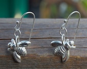 pure silver bee earrings, honey bee, bumble bee, beekeeping, silver earrings, made in america