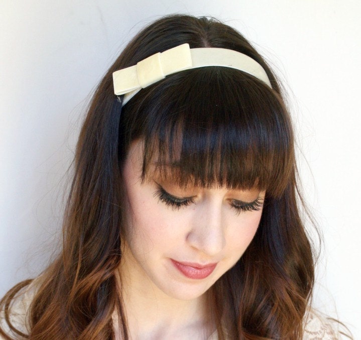 Miss Joan - Ivory Velvet Headband