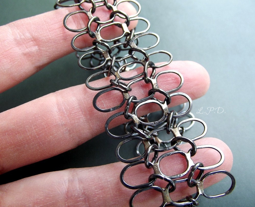 Handmade Sterling Silver Link Bracelet Metalwork Rose Quartz Swarovski Bead.