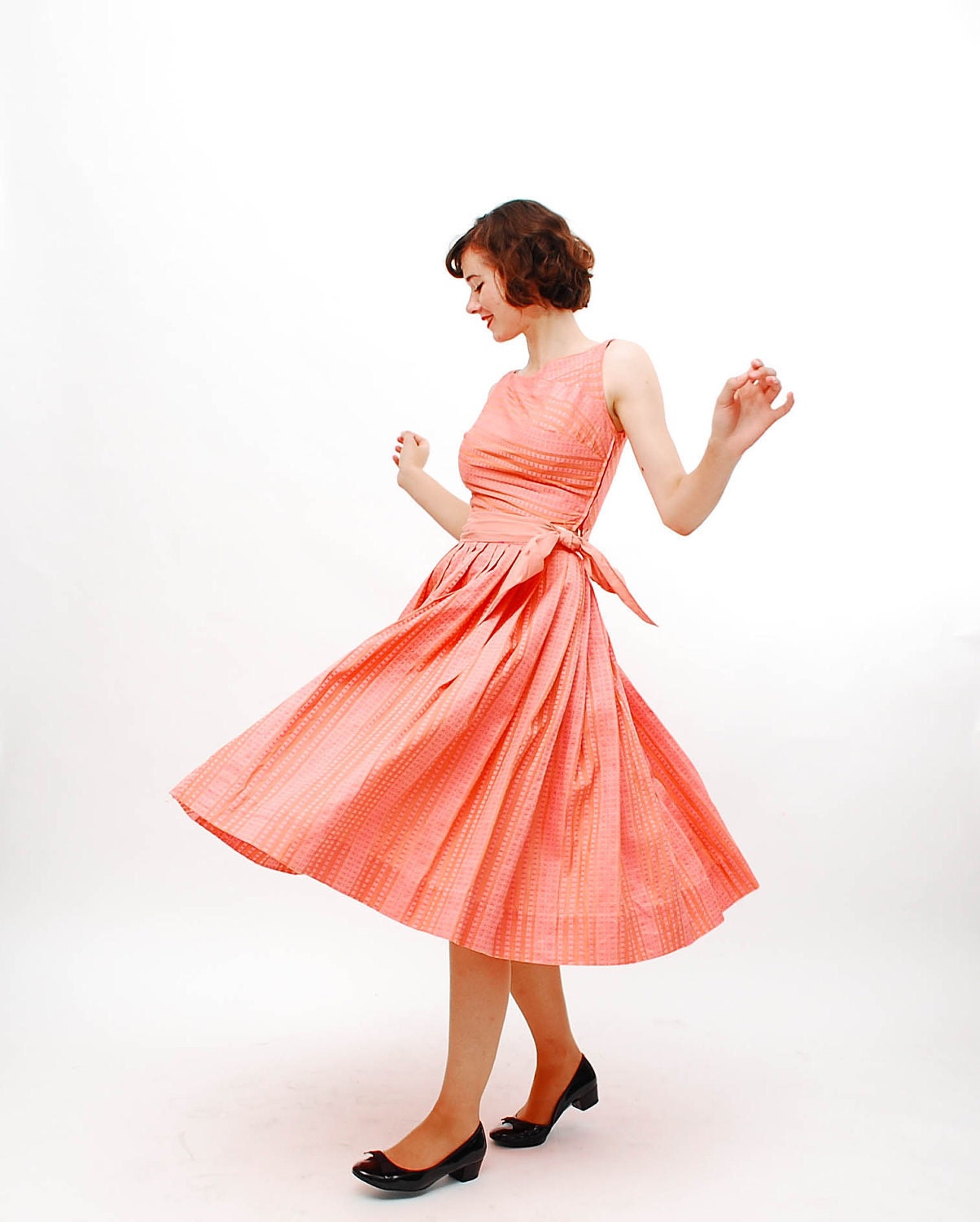 sale - Vintage 1950s Dress - 50s Summer Outfit - Coral Pink Geometric Stripe