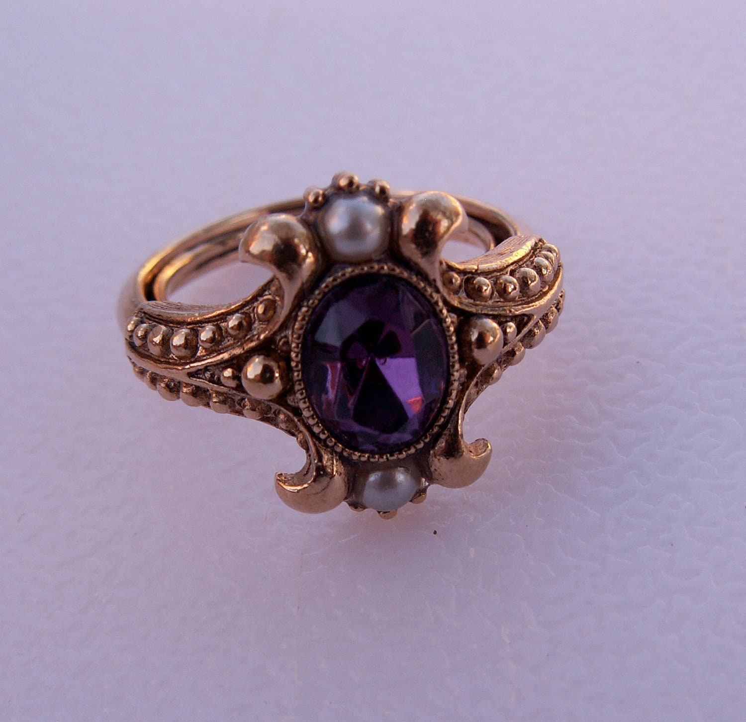Vintage Ring AVON Amethyst Color Stone Edwardian Pearls Purple Adjustable Size 7
