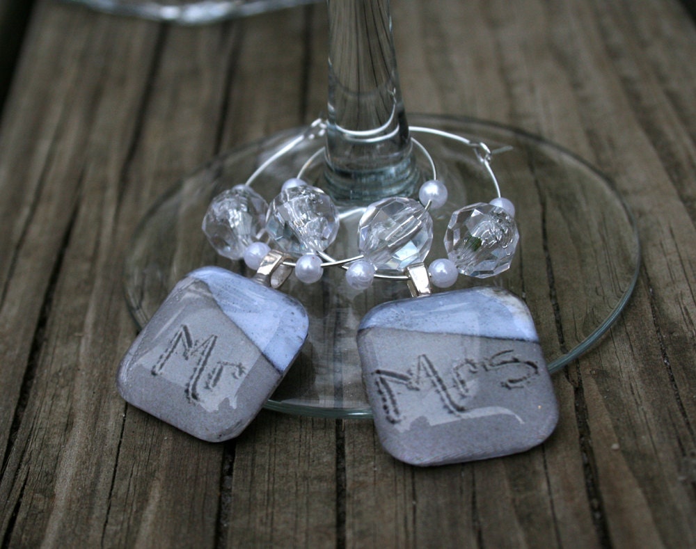 Mr and Mrs Beach Writing Wine Charms Bride and Groom Wedding