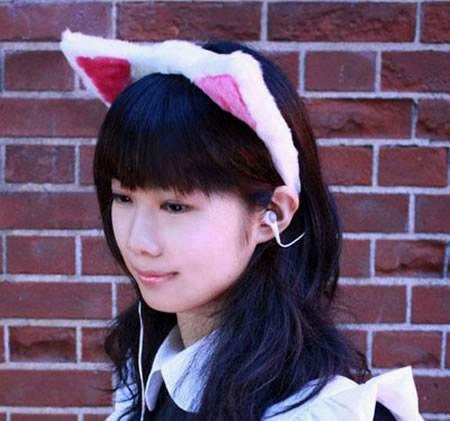 Fuzzy Kuro Neko Ear Headphones