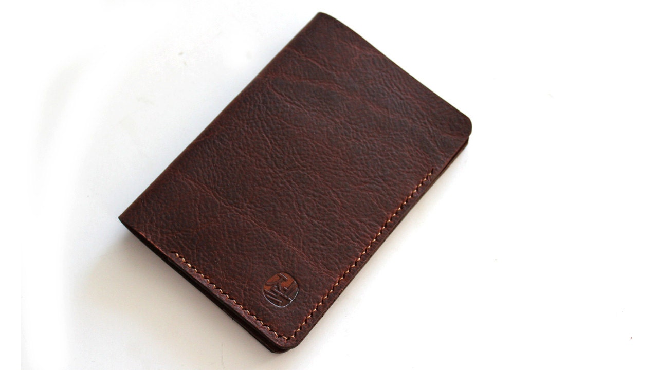Hand-stitched Passport cover in Kodiak oiled TAN (Free Monogram)