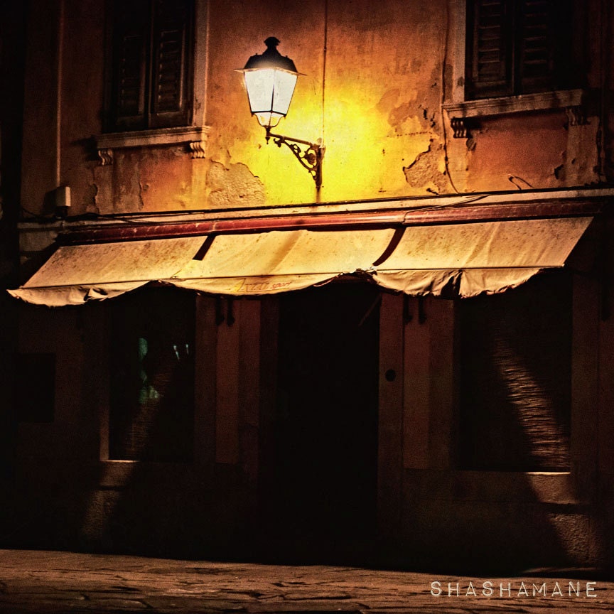 Underneath the street lamp 6x6 square print