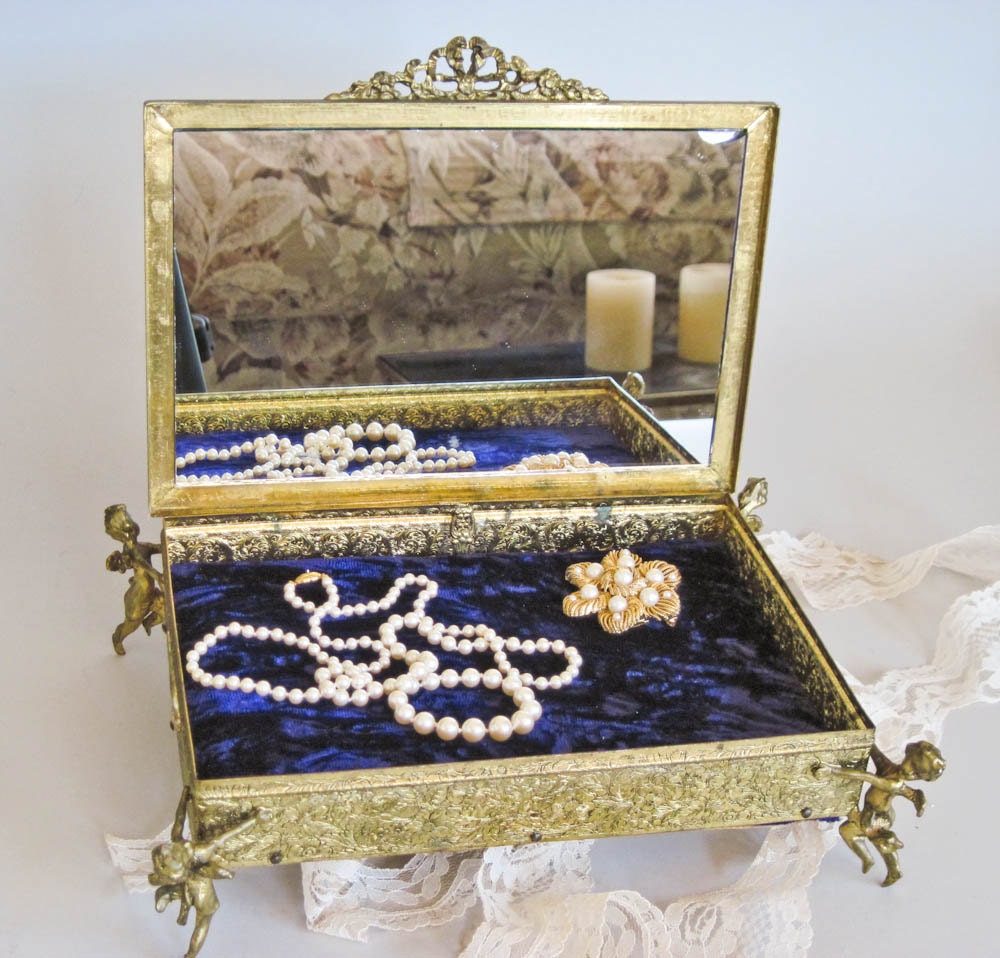 Mirrored Vintage Jewelry Box