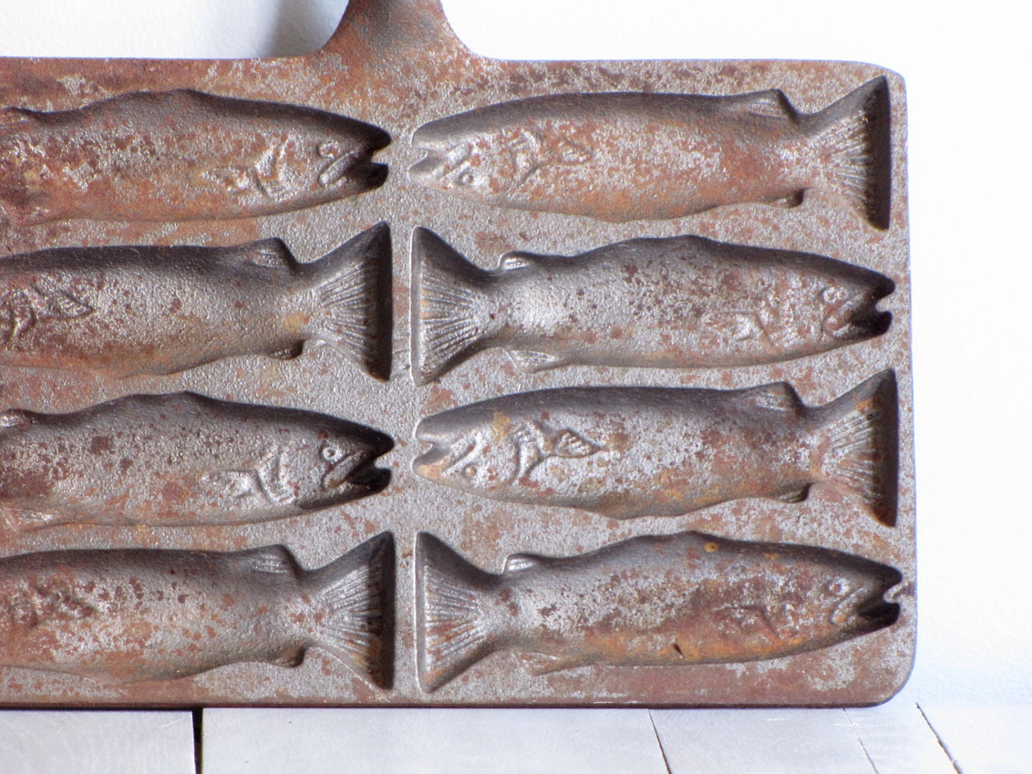 antique cast iron fish molds - wretchedshekels