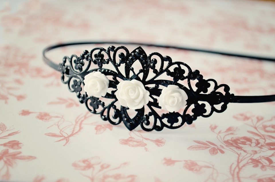 Elora Black Filigree Floral Headband (Ivory)