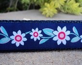 1 Inch Dog Collar Blue Leaf Daisy Matching Leash Available