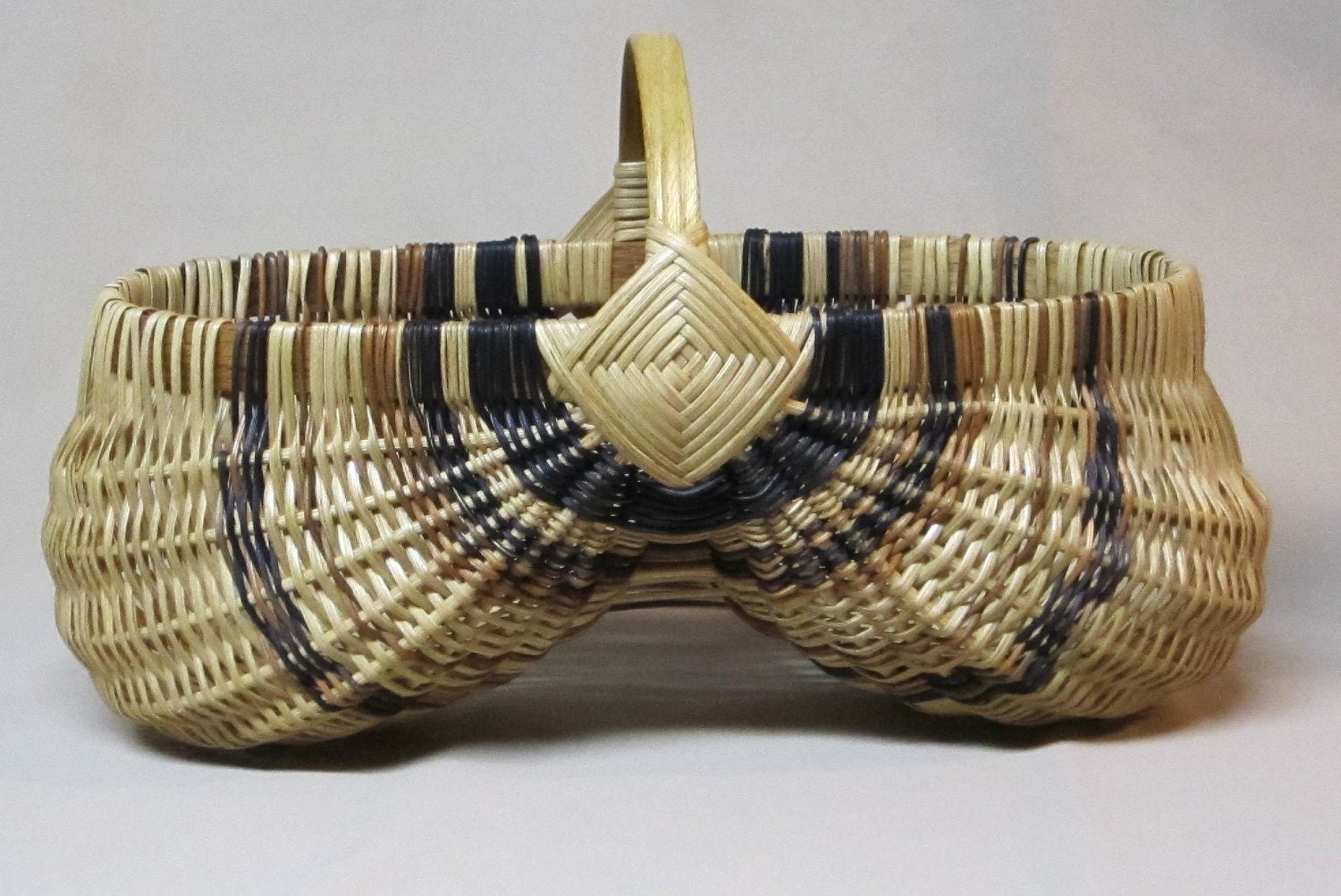 Hand Woven, Oval Egg Basket with Oak Handle, Natural with Black and Tan Accents