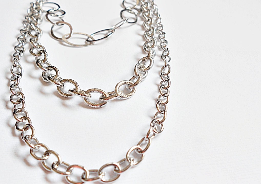 In Chains Long Necklace