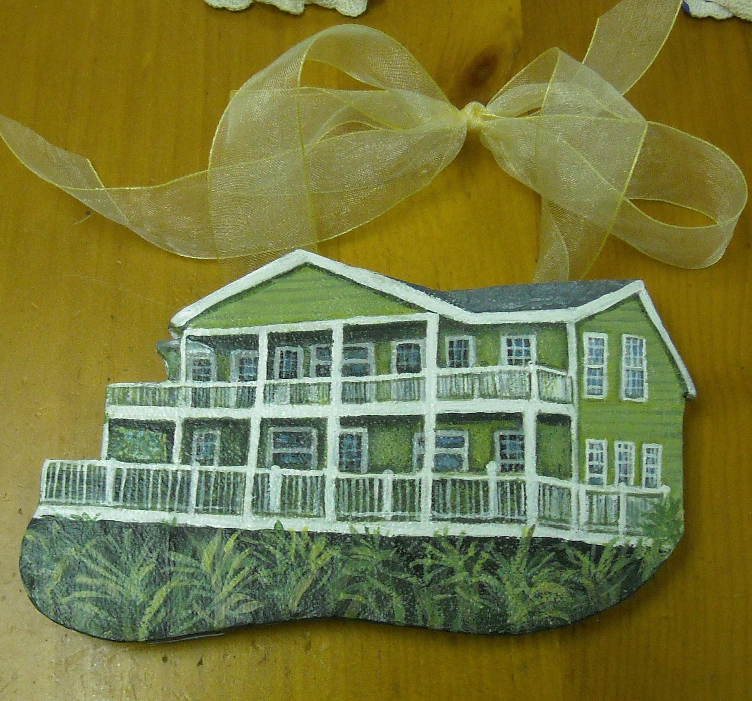 Custom House Paintings, all occasion, 5 inches up to 7 inches Paintings or Ornaments. Keepsakes