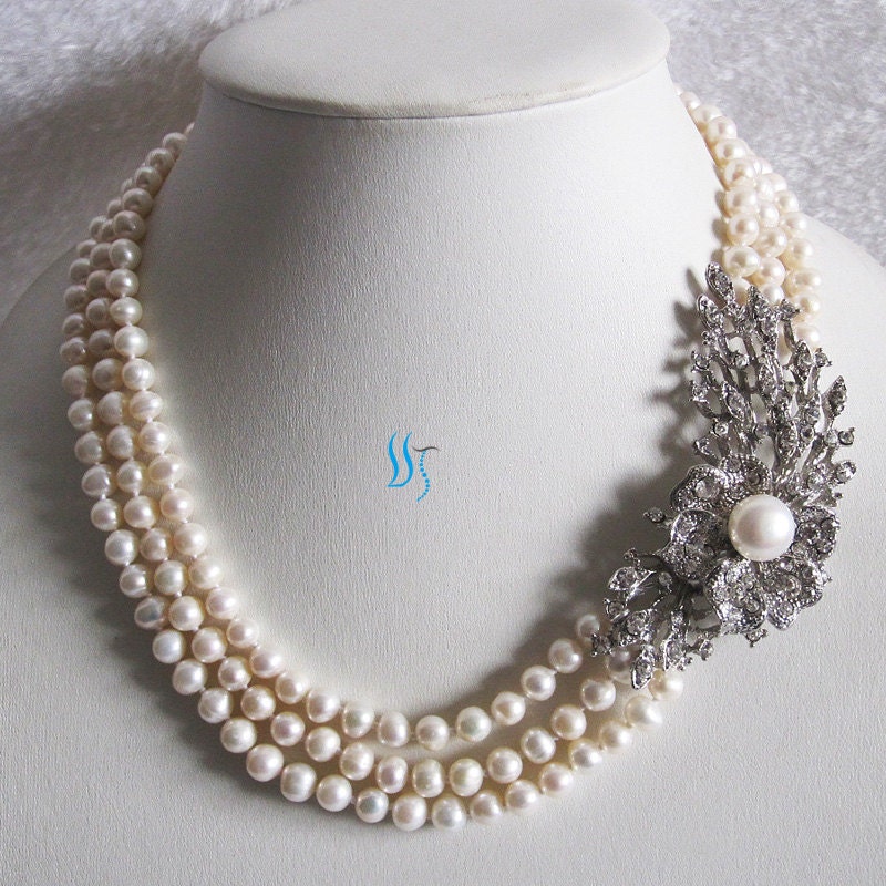 Pearl Statement Necklace, Wedding Necklace, Bridal Necklace - 18-20 inches White Pearl Statement Necklace With Flower M3 - Free shipping