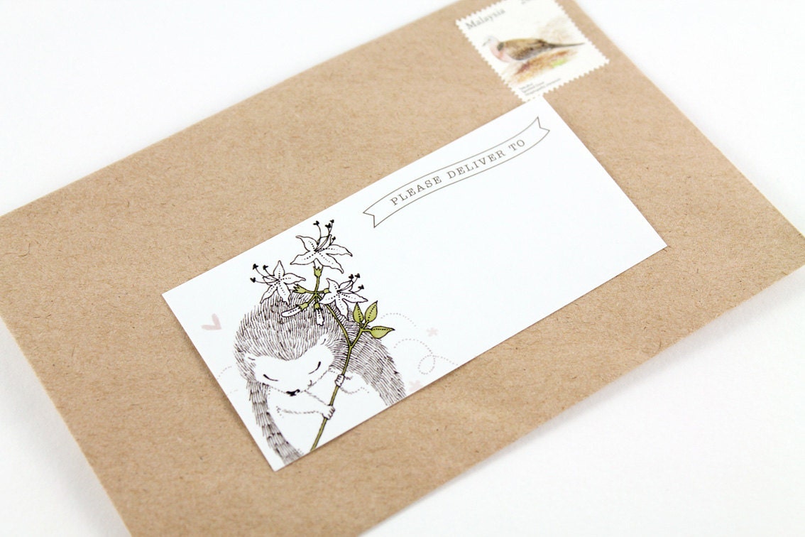 10 Mailing Label - Hedgehog & Honeysuckle Flower