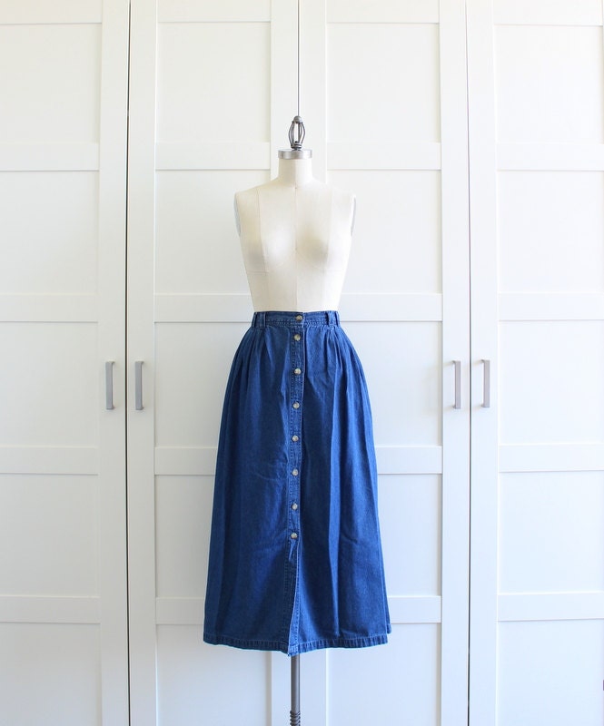 Vintage Button Front Skirt, Blue Jean Denim Maxi Skirt with Skirt Pockets, size Large XL