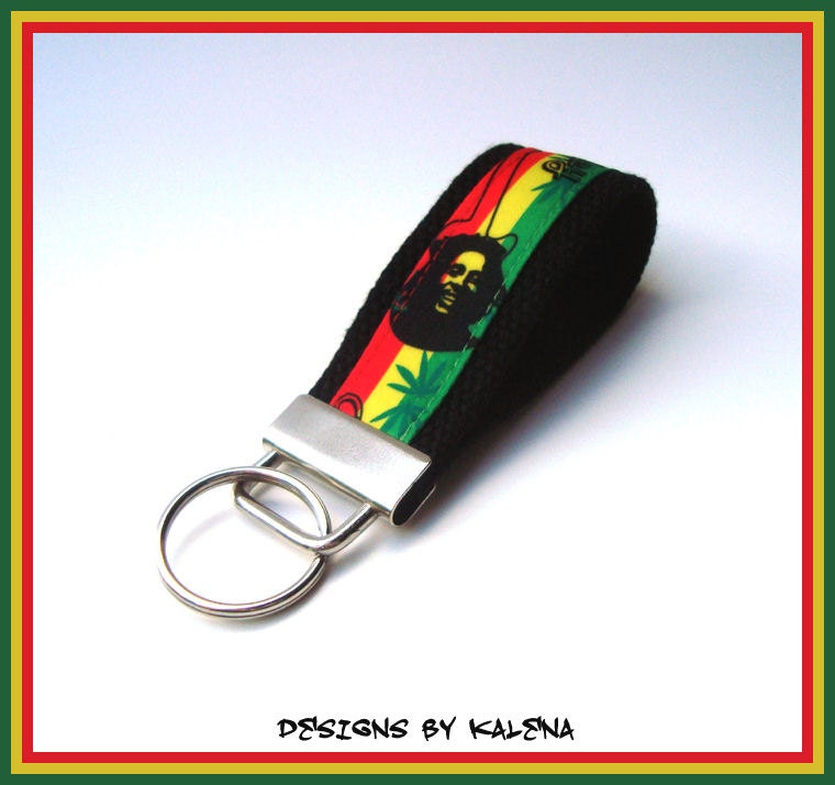 Reggae Rasta Key Fob - Keychain -  Red Yellow Green - Black - Pakalolo Leaf - Bob Marley