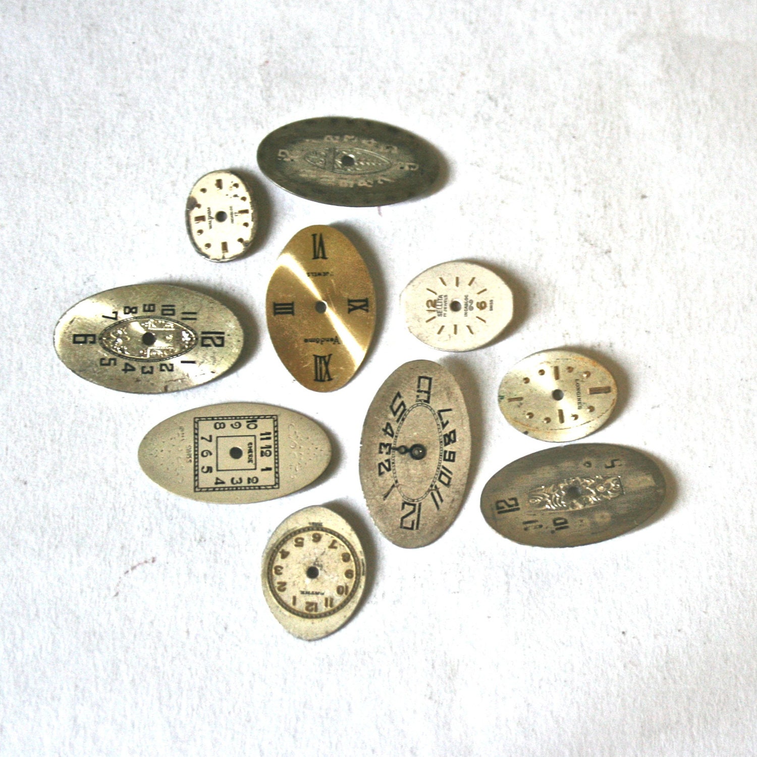 Vintage Oval Watch Faces in Assorted Sizes for Altered Art Steampunk Collage Jewelry Making - Collection 26 - ReminiscencePapers