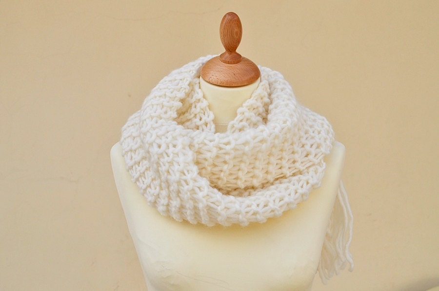 Extra Long Handknit Scarf Tassels Matching Slouchy Beret Set Off White 100% Wool