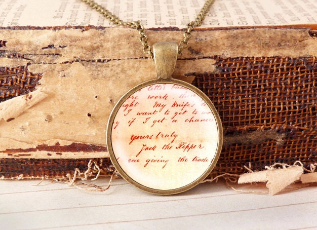 Yours truly, Jack the Ripper - Vintage Necklace