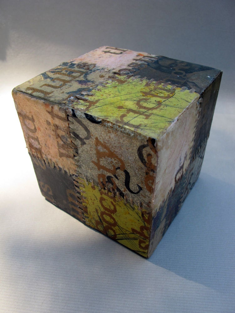 Paperweight or Wall Piece, Letter "O"
