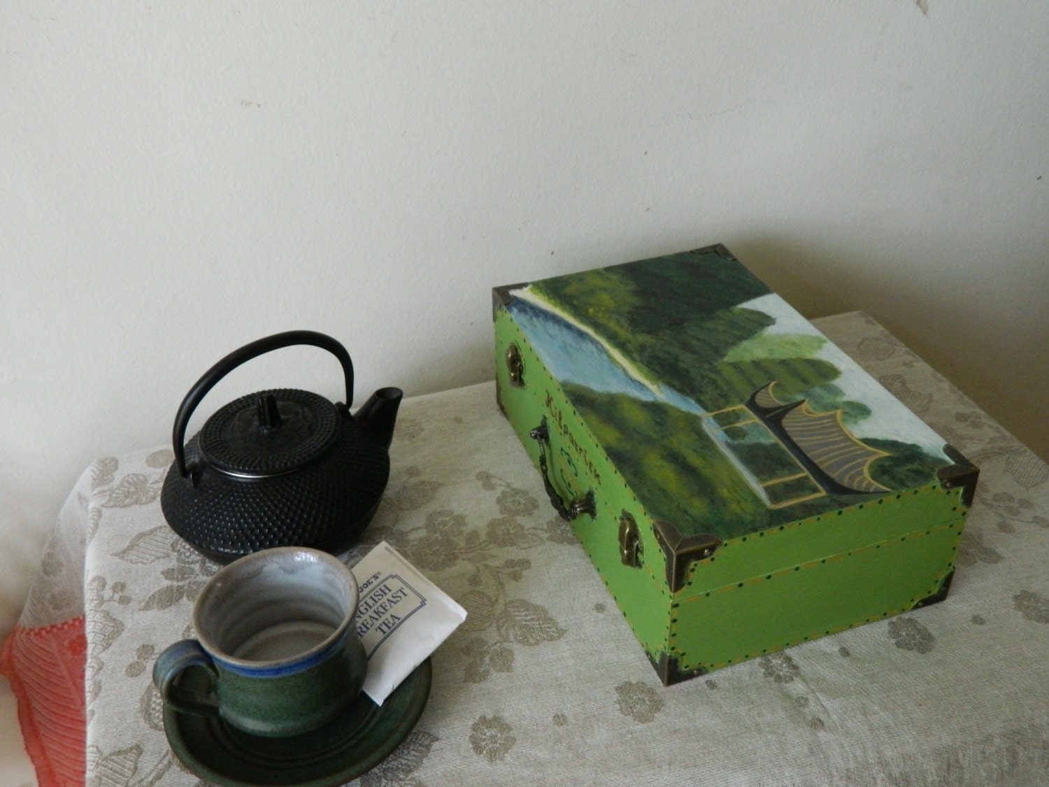 Hand Painted Tea Box MADE TO ORDER