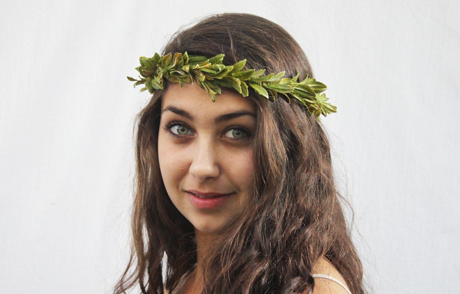 leaf crown greek