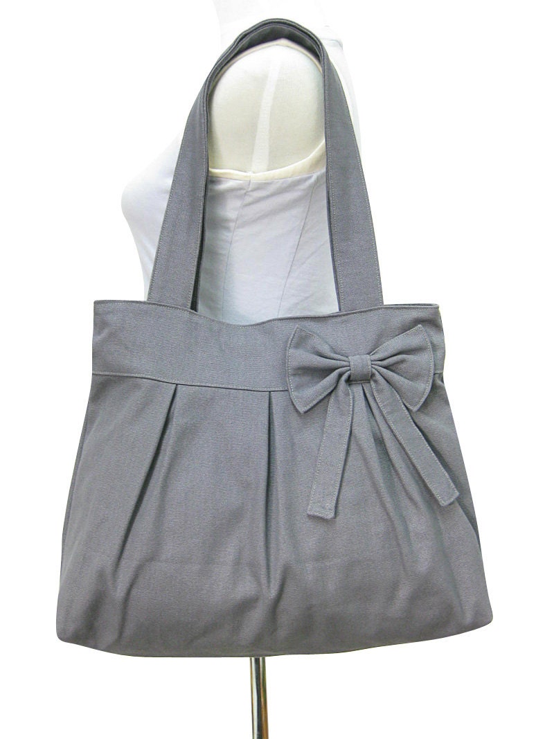 Gray cotton canvas tote bag / purse / shoulder bag / diaper bag - zippered inside pocket with bow