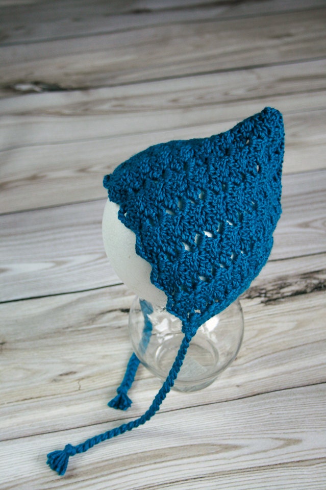 READY to SHIP - Pixie gnome bonnet, baby boy or girl, 6 to 12 months photo prop shower gift