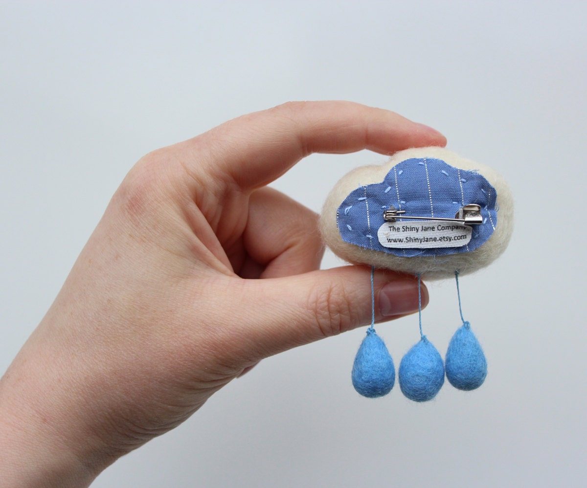 Made to order - Little white cloud with raindrops wool felt brooch - April Showers